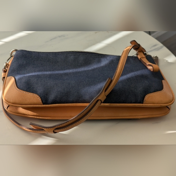 Vintage Coach Y2K Denim And Vachetta Shoulder/Handbag. - Picture 5 of 12